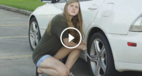 Sarcastic-Tire-Changing-Guide-funny-mechanic-girl-11